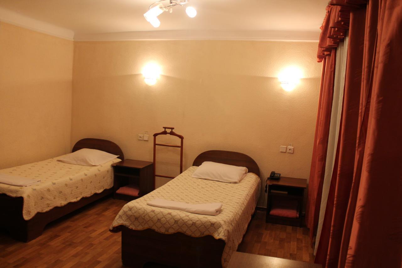 Semey Hotel Szoba fotó