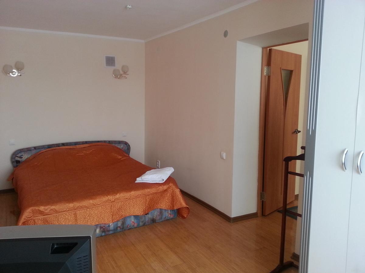 Semey Hotel Szoba fotó