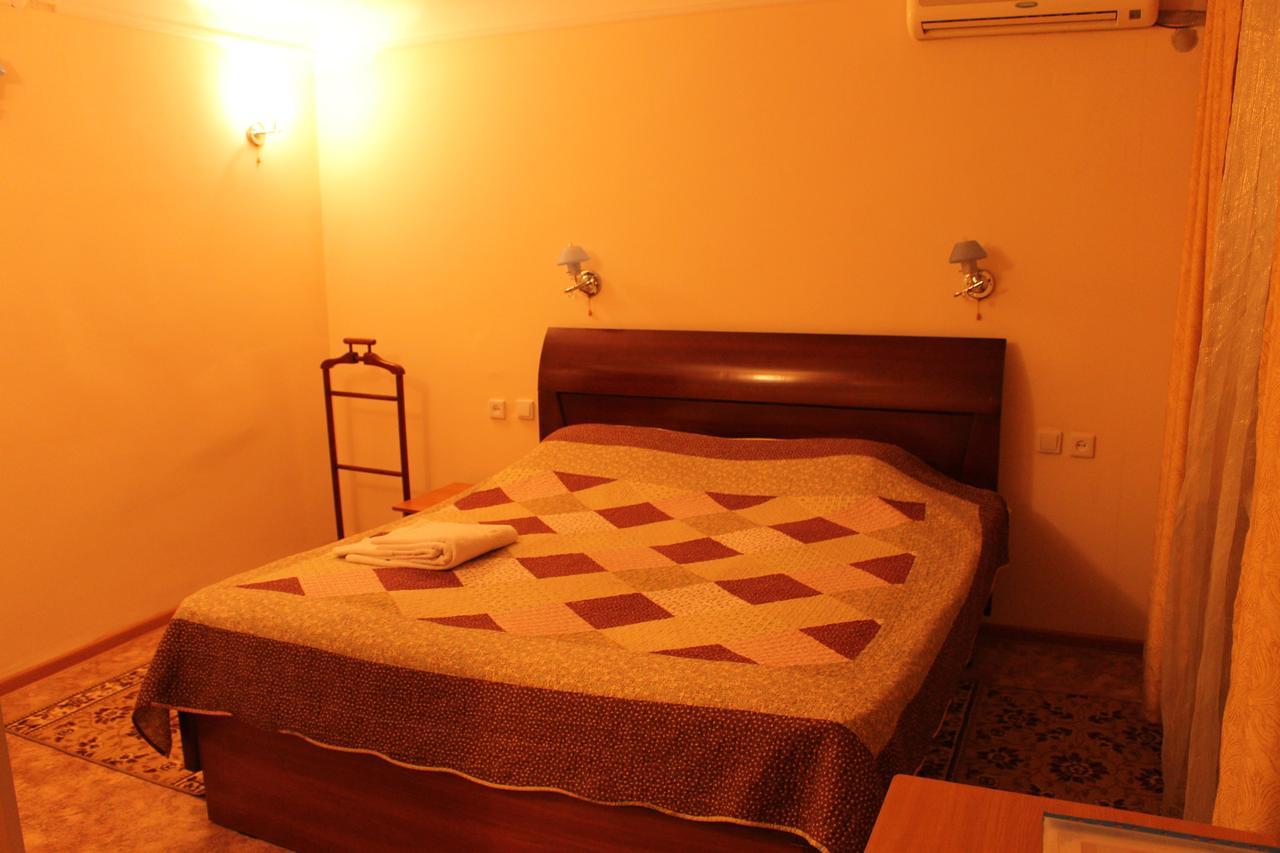 Semey Hotel Szoba fotó